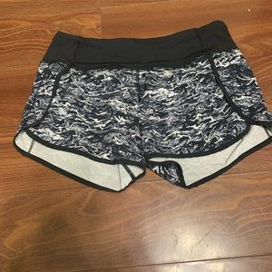 Lululemon Athletica Shorts 6